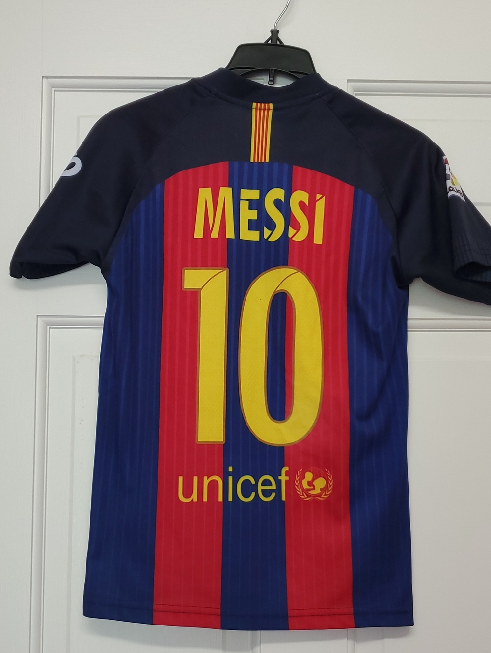 MESSI Kids' Red & Blue Soccer Jersey - Qatar Airways Large
